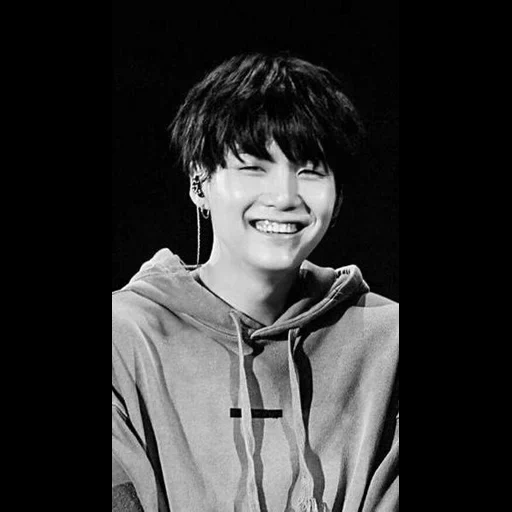 yoongi, bts suga, zheng zhongguo, boys di bangtan, min yongi bts