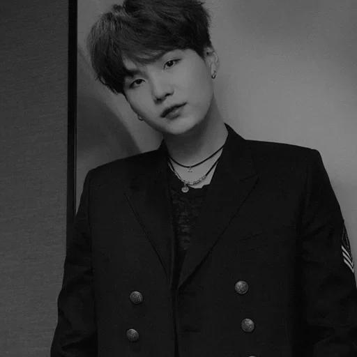 suga, latar belakang bts, ronggi 2017, suga suga, yoongi bts