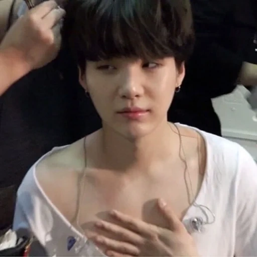 yoongi bts, шея юнги бтс, min yoongi suga, min yoongi bts, bangtan boys