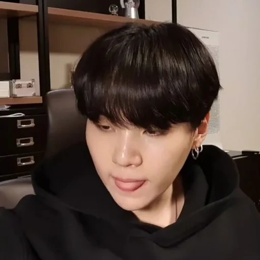 yoongi, юнги бтс, yoongi bts, чон чонгук, юнги брюнет