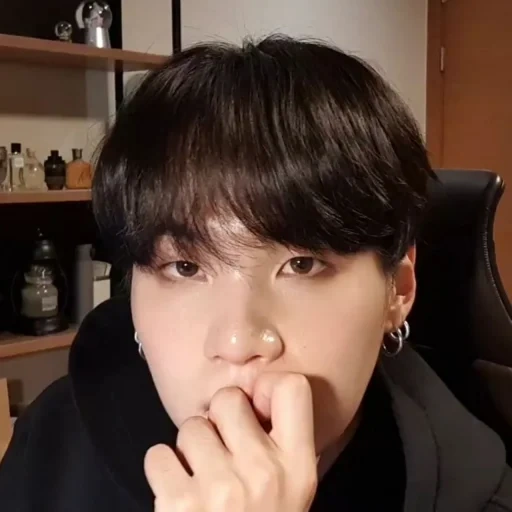 азиат, yoongi, bts шуга, bts yoongi, min yoongi bts