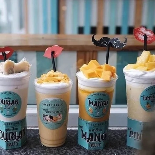 tazza, bandung, bevande al caffè, hot dog di starbax, pubblicità di caffè al latte di mandorle