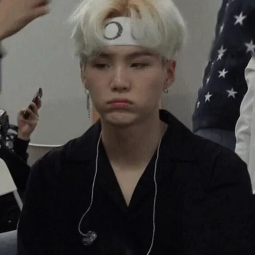 rongji bts, yoongi bts, meme bts yungi, min youngi suga, disgruntled rongji