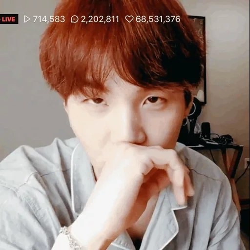 шуга bts, yoongi bts, min yoongi bts, vlive bts шуга, bts yoongi hands