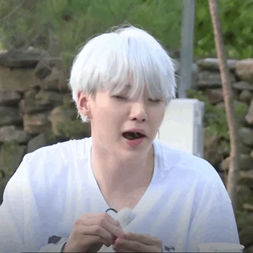 out, yoongi, pérola, yoongi bts