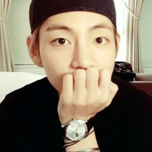 tai hang bts, kim tae-hyun, bangtan boys, taehyung bts, kim tae-hyung's eyebrows