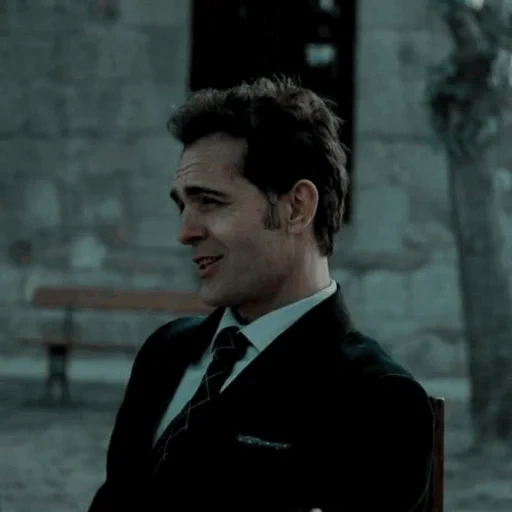 morning, berlin, young man, grand julio hotel, love betrayal movie 2010