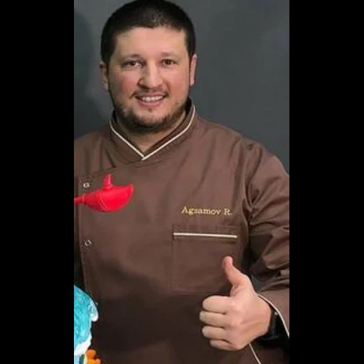 hombre, renat agzamov, división de pastelería agzamov, pequeño pastelero yvlev, reality show caramelo renat agzamov