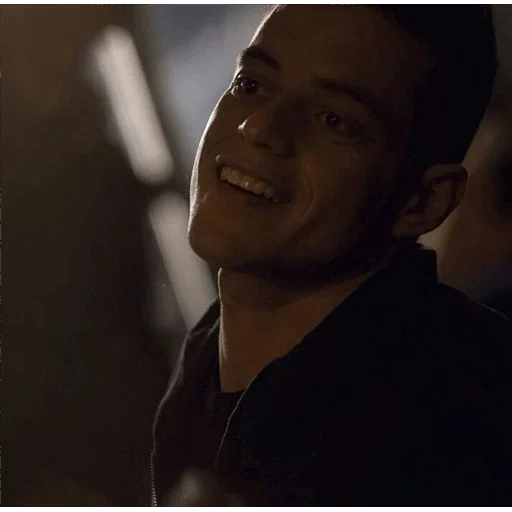 jeune homme, lermi malek, m robot, m robot de série télévisée, mr rami malek robot