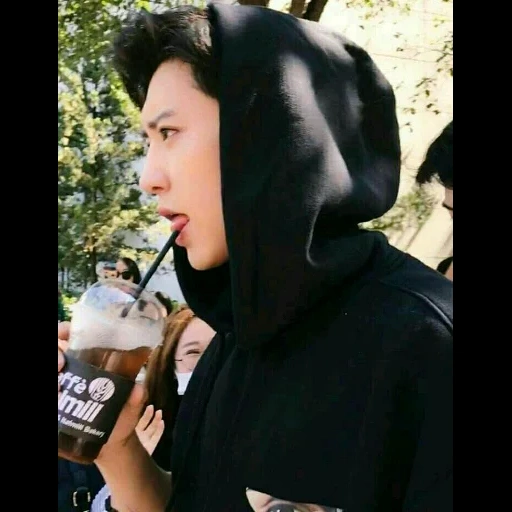 пак чанёль, exo chanyeol, park chanyeol, chanyeol drink, чанель boyfriend material