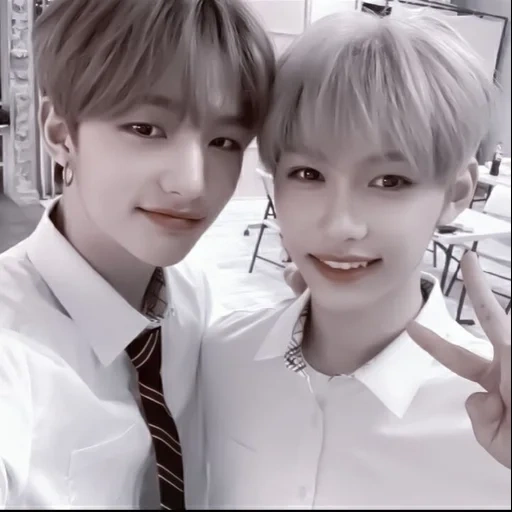 felix lee, con hyun-jin, ragazzi di bangtan, hyunzhin felix, felix stray kids