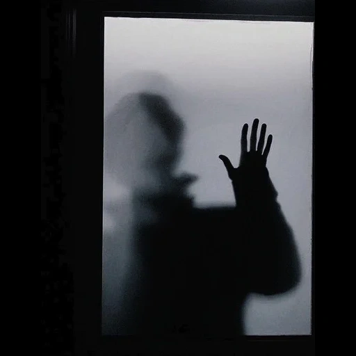 темнота, человек, хоррор survivors, мрачные фотографии, страшный силуэт окне