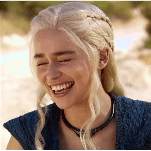 ku klux klan, game of thrones, emilia clark daenerys, emilia clark daenerys targaryen, emilia clarke filme un jeu de pouvoir