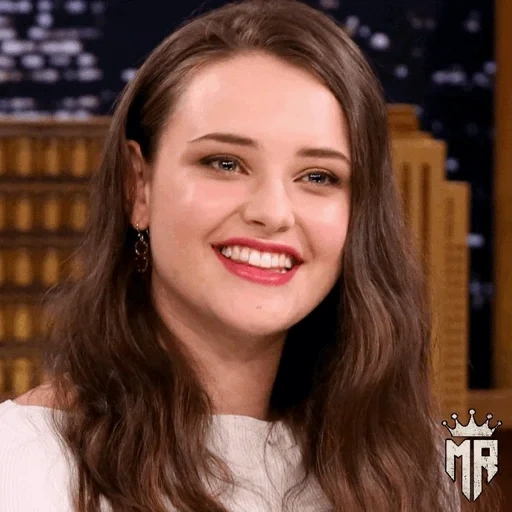 giovane donna, hannah baker, katherine langford, intervista di katherine langford, katherine langford hannana baker