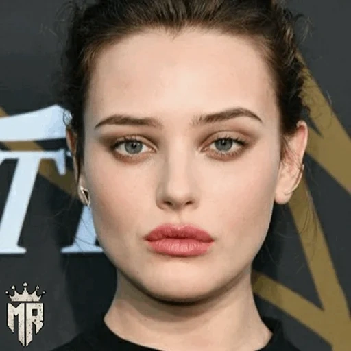 trucco, katherine langford, attrici di programmi tv, trucco naturale, celebrity makeup