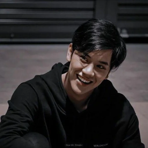 kpop, drama theory, ator coreano, dinheiro masculino coreano, shenjia 2 eagle action film 1991 elevador