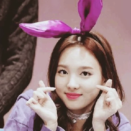 due volte, nayeon, sono naun, due volte nayeon, chelsea islan