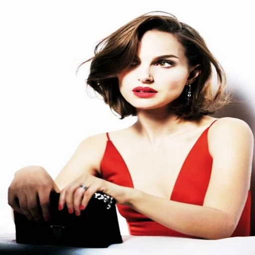 20 septembre, natalie portman, actrice de natalie portman, natalie portman rouge dior, natalie portman kara dior