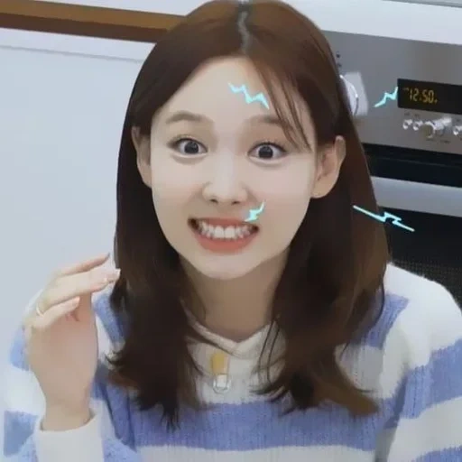 duas vezes, asiático, duas vezes dahyun, duas vezes nayeon, maquiagem coreana