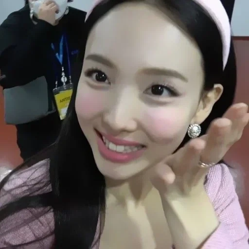 им наён, девушка, twice nayeon, happy valentine day, александра дегтярева якутск