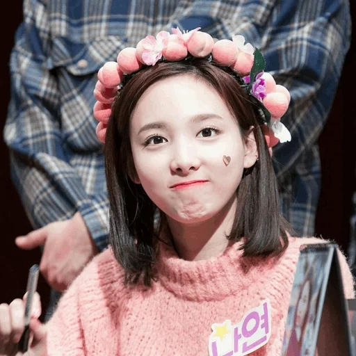 twice, they are naun, twice nayeon, asian girls, nayeon twice fansign