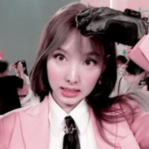 twice, им наён, ю чонён, санни айдол, twicetagram