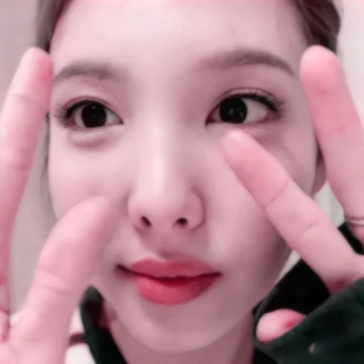 asiatiques, filles, beauté du visage, maquillage en asie, selfie de jenny blackpink 2020