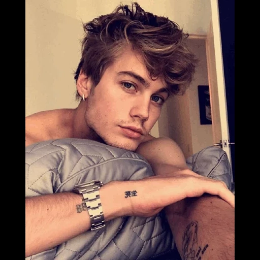 cara, tattoo man, neels tattoo, homem bonito, tattoo de francisco lachovsky