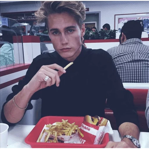 canada, neels visser, niels childhood, the boy is very handsome, lucky blue smith