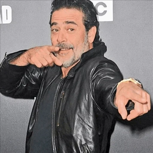 мужчина, диего марадона, джеффри дин морган, jeffrey dean morgan 2020, джеффри дин морган ходячие мертвецы