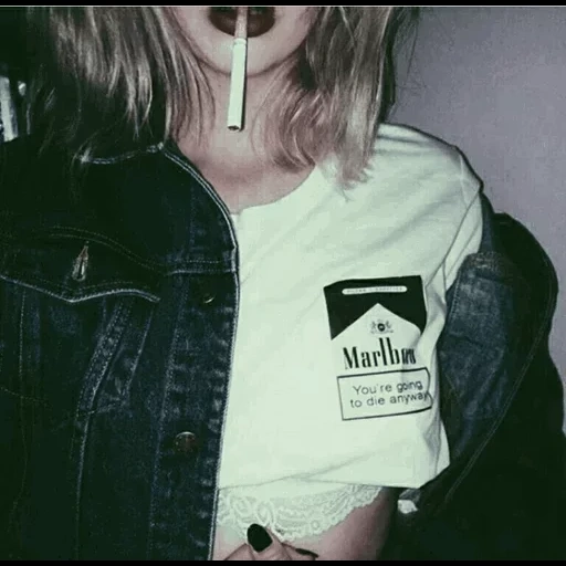 девушка, курящая девушка, девушка сигаретой, эстетика плохой девочки, эстетика плохих девушек