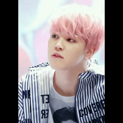 qimin bts, jimin bts, boys di bangtan, mo qi min in polvere, capelli rosa rossi