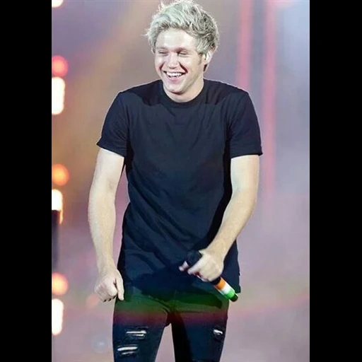 tipo, niall horan, caro niall horan, performance horan, niall horan irish