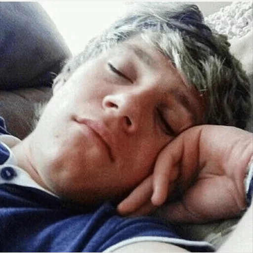 мальчик, найл хоран, one direction, one direction 13, niall horan sleep