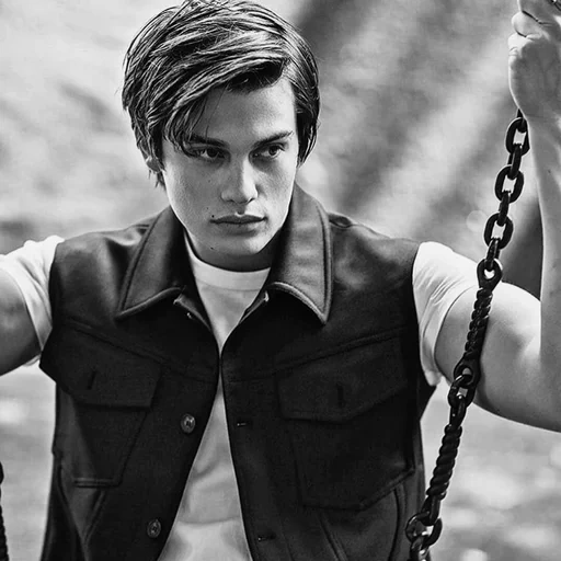 cantor, jovem, cara bonito, homem bonito, nicholas galitzine