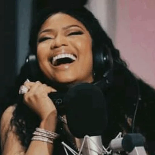 asiatico, umano, nicki minaj, gente famosa, intervista di nicki minaj