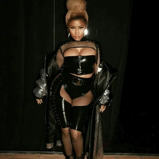 nicki minaj, cattive ragazze, nicky minage queen, nicki minaj snoop dogg, cardi b nicki minaj hot