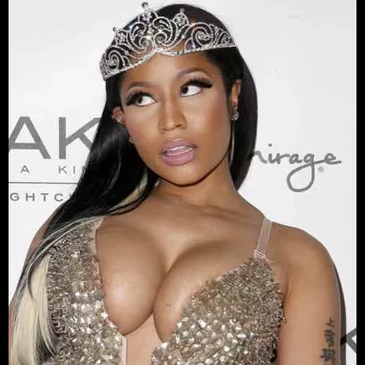 nicki, nicki minaj, cuerpo de nicky minajing