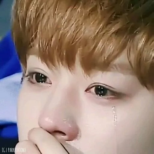 wanna one, park jihoon, park ji-hoon, ideol is crying, bangtan boys