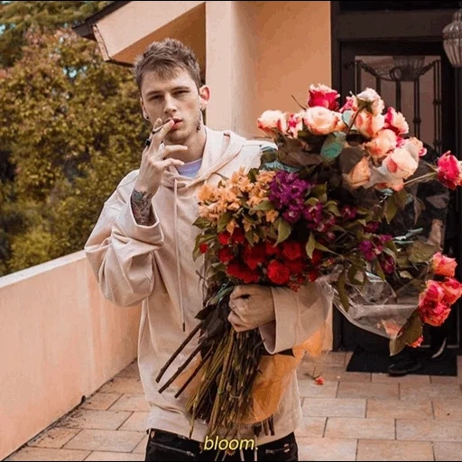 bloom, mgk bloom, майли сайрус, machine gun kelly, machine gun kelly rehab