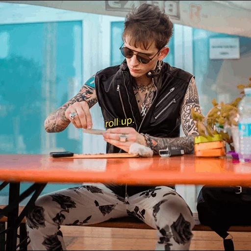 jeune homme, garçons, enregistreur de mélange, gronfish nathan, machine gun kelly