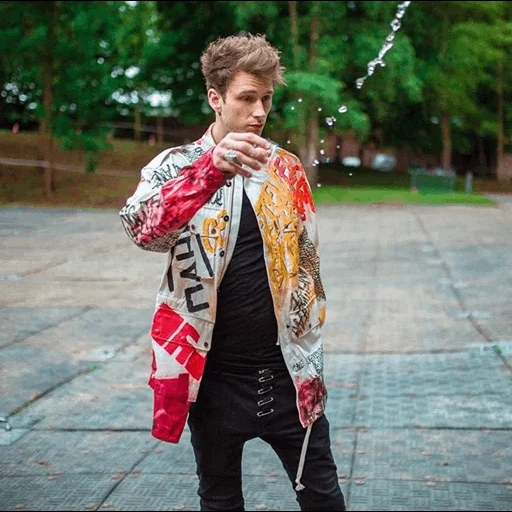 joven, hombre, chico lindo, machine gun kelly, ametralladora estilo kelly