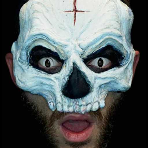 máscara de cráneo, máscara salmo, salmo francés, disco inferno debt, clorobacter ii sin máscara
