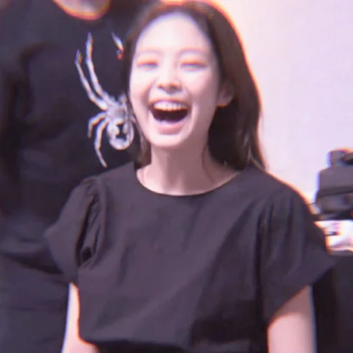 jennie, woman, jenny kim, sulli is crying, man woman