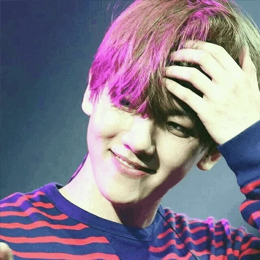 tae hyung, jeune homme, chongguk, bts riant, baekhyun exo