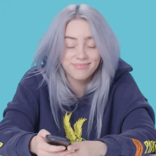 девушка, билли айлиш, billie eilish, билли айлиш улыбается, billie eilish улыбается