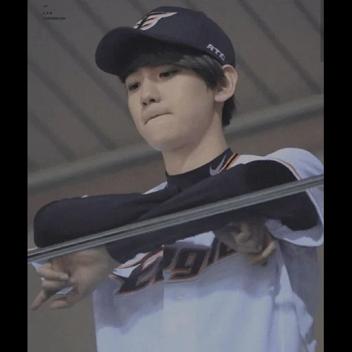 asiático, bts shuga, yoongi bts, baekhyun exo, baseball de baekhyun