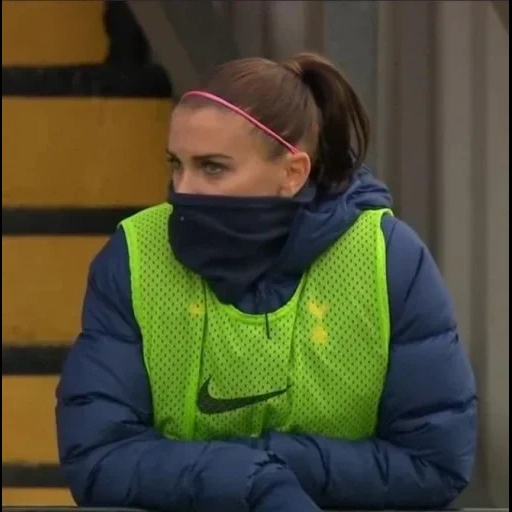 frau, mensch, junge frau, meisterschaft der ukraine 2022, uswnt jacke camp 2020