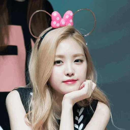 jeune femme, apink yugen, apink naeun, filles asiatiques, apink naeun blonde