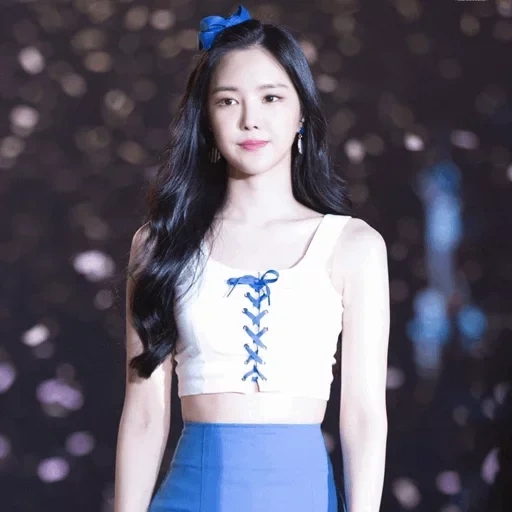 naeun, son naeun, apink naeun 18, songharang персонаж, айрин red velvet 2020 dispatch